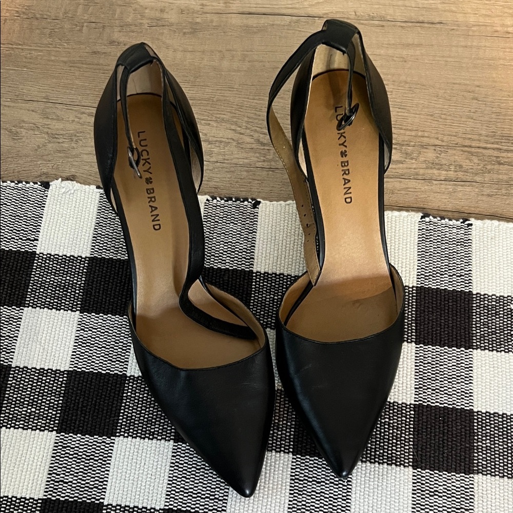 Lucky Brand Black Pointed Toe Heels